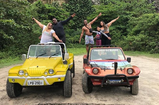 Passeio de buggy na praia